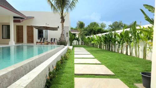 Five-Bedroom Villa