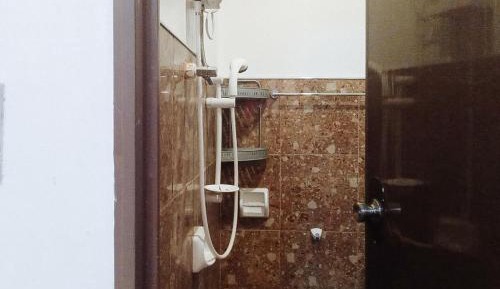 Standard Double Room with Shared Bathroom
