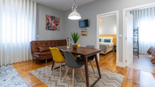 Two-Bedroom Apartment with City View