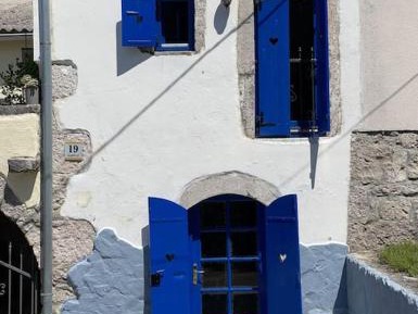 One-Bedroom House