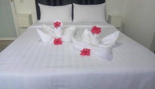 Twin Room with Private Bathroom