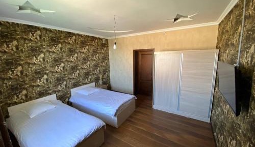 Mixed Dormitory Room