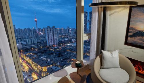 Collector Loft Suite-1 Bedroom-Taikoo Li View