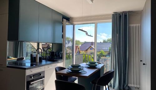 One-Bedroom Apartment with Balcony