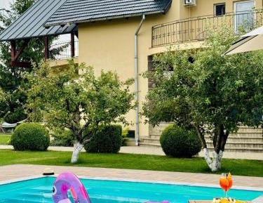 Deluxe Villa
