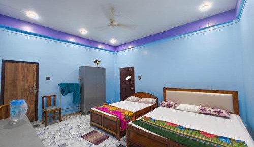 Deluxe Family Room