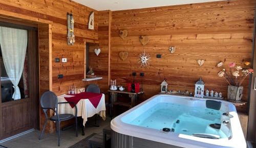 Double Room with Spa Bath