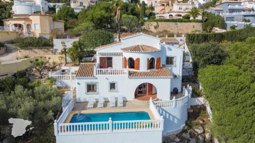 Villa with Sea View