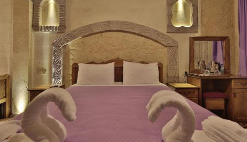 Deluxe Triple Room with Balcony
