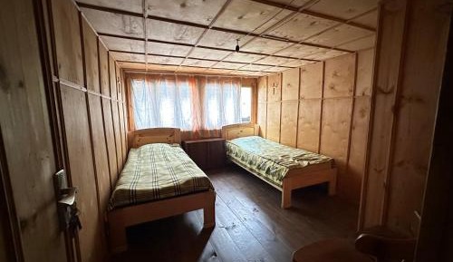 Small Twin Room