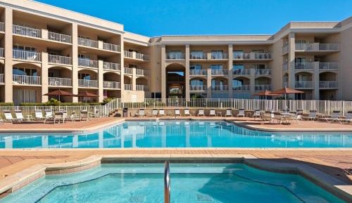 Three-Bedroom Apartment - Oceanfront