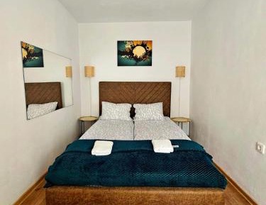 Deluxe One-Bedroom Apartment with Garden View