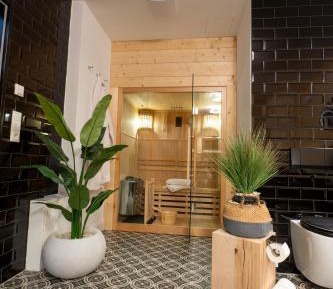 Superior Apartment with Sauna