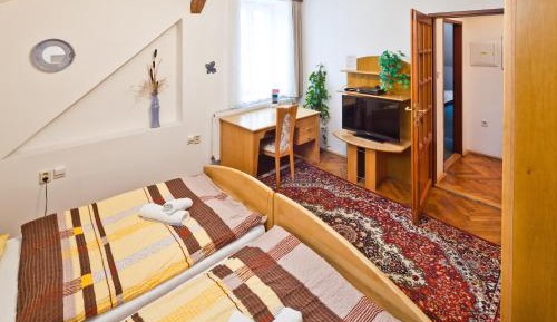 One-Bedroom Suite