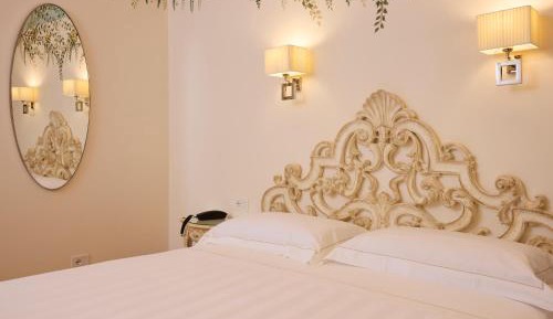 Standard Double or Twin Room in Dependence