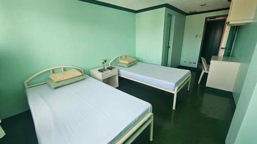 Twin Room with Private Bathroom