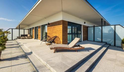 Apartment with Terrace