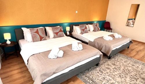 Classic Quadruple Room