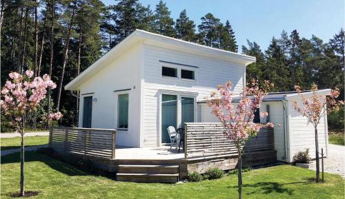 Two-Bedroom Holiday Home