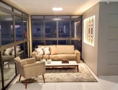 One-Bedroom Apartment with View