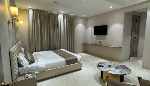 Executive Suite