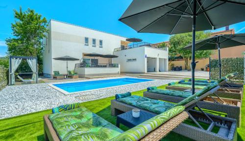Villa with Private Pool