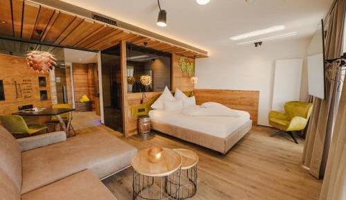 Suite with Spa Bath