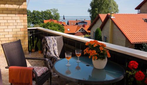 Apartment with Balcony