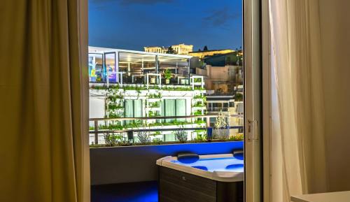 Suite with Hot Tub