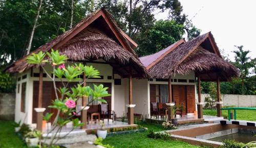 Deluxe Bungalow with Garden View