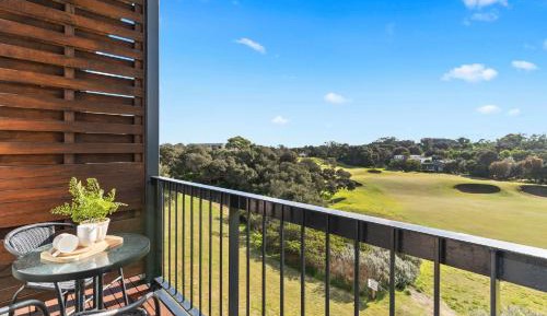 Studio with Balcony