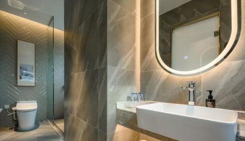 Twin Room with View