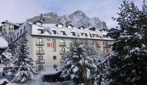 Studio (maximum 3 adults)