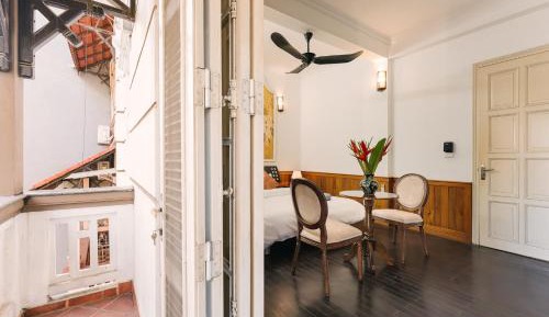 King Room with Balcony