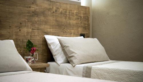 Double or Twin Room with Bathroom