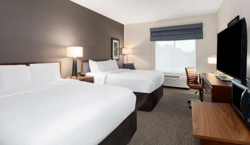 Queen Room with Two Queen Beds