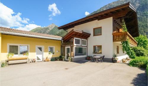 Eight-Bedroom Apartment