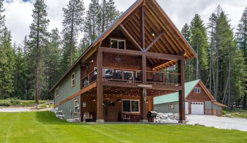 Three-Bedroom Chalet