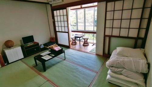 Standard Japanese-Style Room