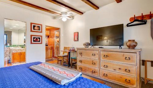 Standard King Room - Not Pet Friendly