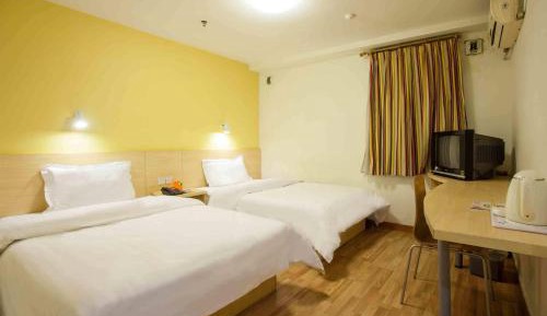 Mainland Chinese Citizens - Special offer Twin Room