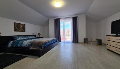 King Room with Balcony