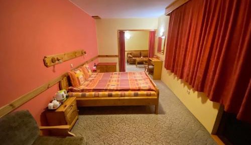Junior Suite with Balcony