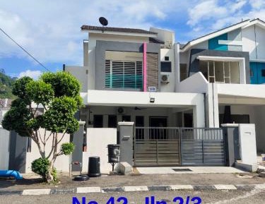One-Bedroom House