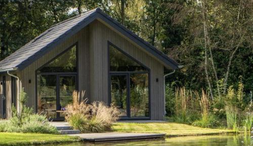 Three-Bedroom Holiday Home 