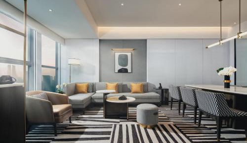 Premium Suite