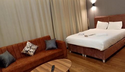 Economy Triple Room