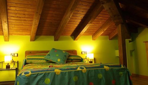 Studio (1-2 Adults)