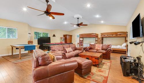 One Bedroom Apartment