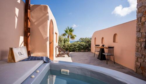 Standard Room with Sea View and Jetted Tub